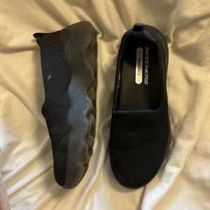 Sketchers massage fit